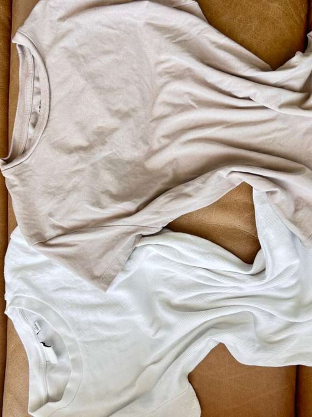 2x Comfy Tshirts, Size S